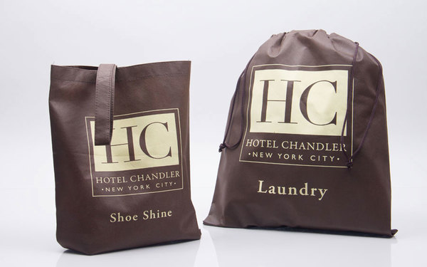 Tổng hợp những mẫu túi giặt là khách sạn phổ biến
